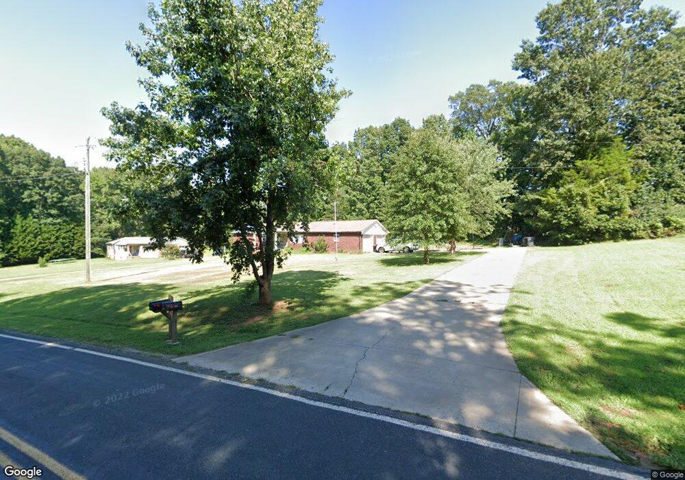 122 Jennings Rd, Statesville, NC 28625 - photo 1