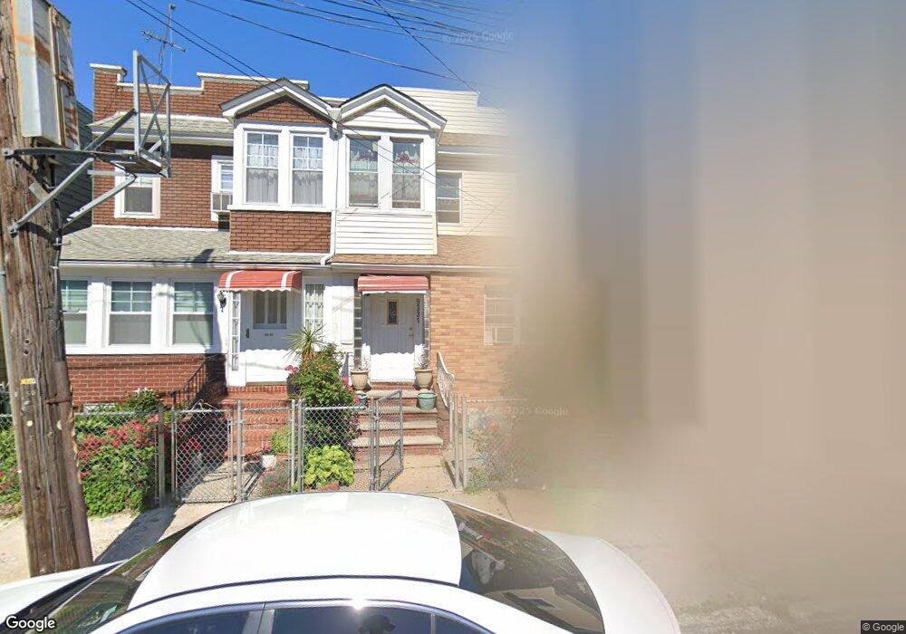 9331 Eldert Ln, Woodhaven, NY 11421 - photo 1