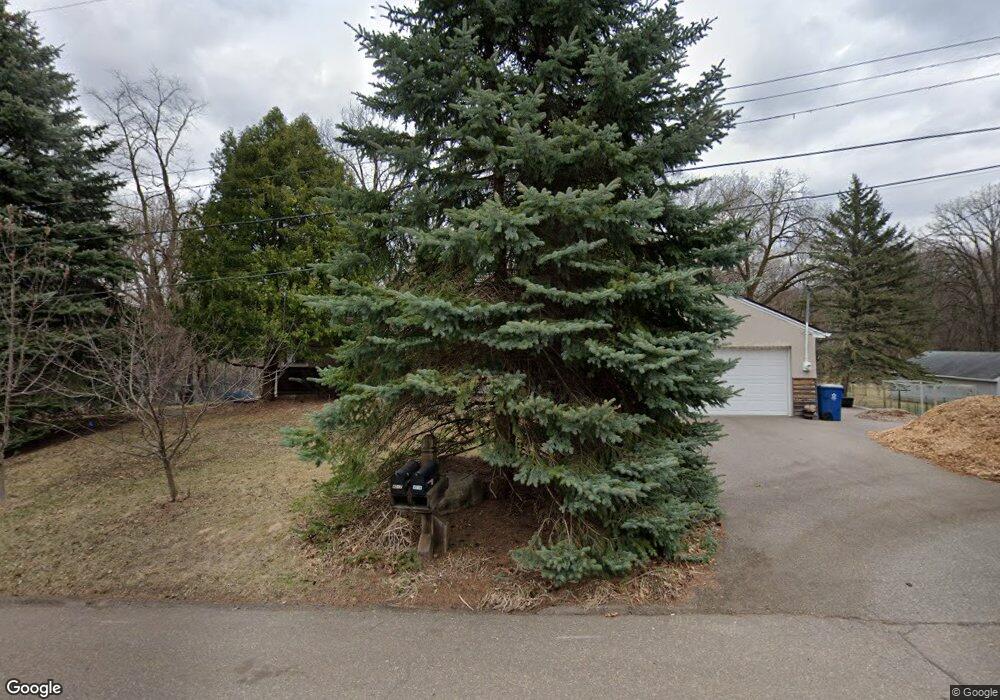 4017 Thomas Ave, Minnetonka, MN 55345 - photo 1