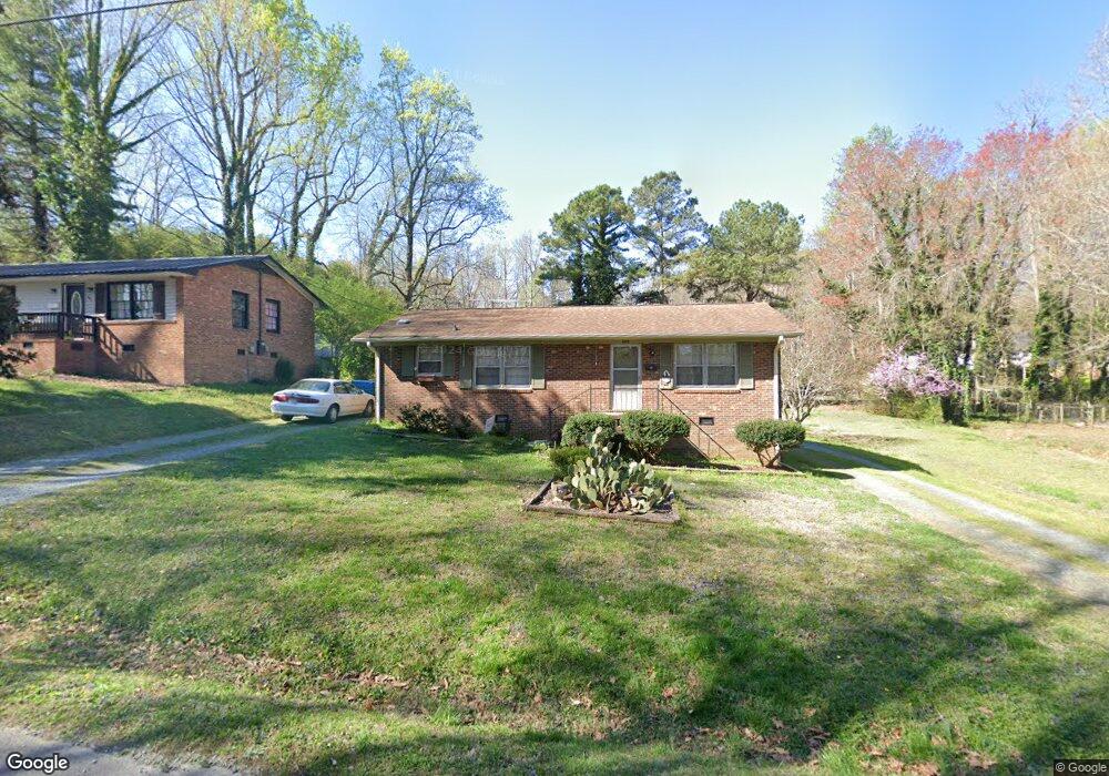 609 N Fir Ave, Siler City, NC 27344 - photo 1