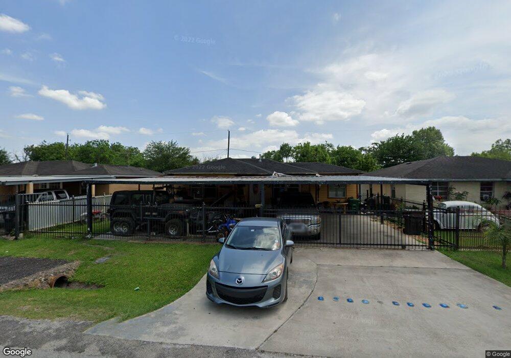 2906 Folger St, Houston, TX 77093 - photo 1