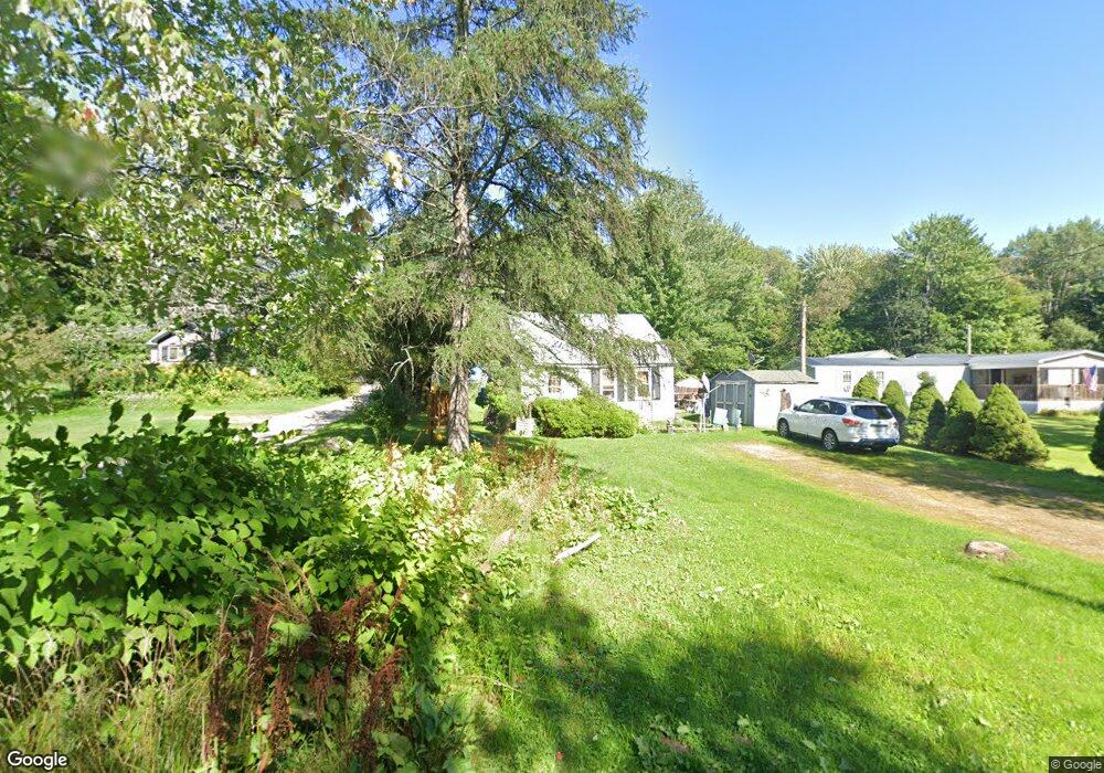 334 E Pleasant St, Northfield, NH 03276 - photo 1