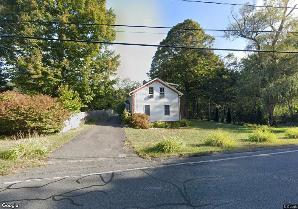 982 Bay Rd, Amherst, MA 01002 - photo 1