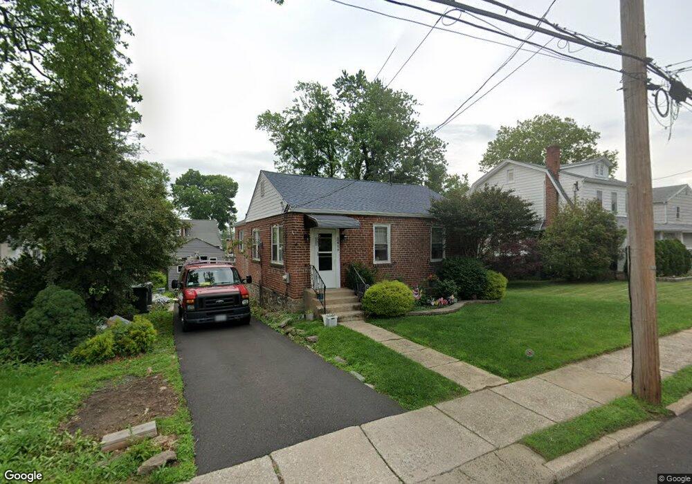 2419 Kenderton Ave, Abington, PA 19001 - photo 1