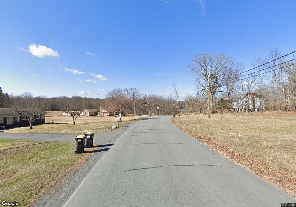 713 Griffin Rd, Roaring Brook Township, PA 18444 - photo 1