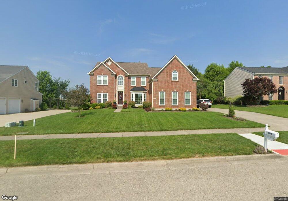 605 Ashbury Farms Dr, Vandalia, OH 45377 - photo 1