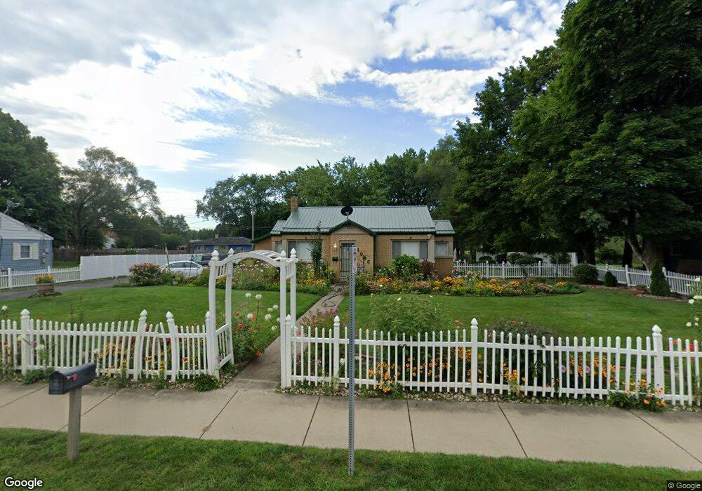 1023 W Lusher Ave, Elkhart, IN 46517 - photo 1