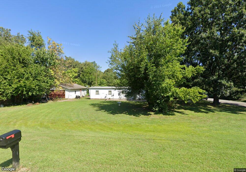 95 Gibbons Rd, Harrisburg, IL 62946 - photo 1