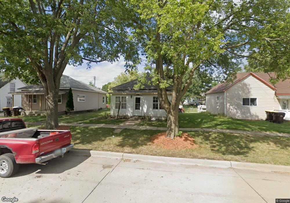 221 E Grant St, Osceola, IA 50213 - photo 1