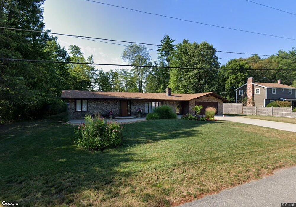 15 Pine Tree Ln, MerriMacK, NH 03054 - photo 1