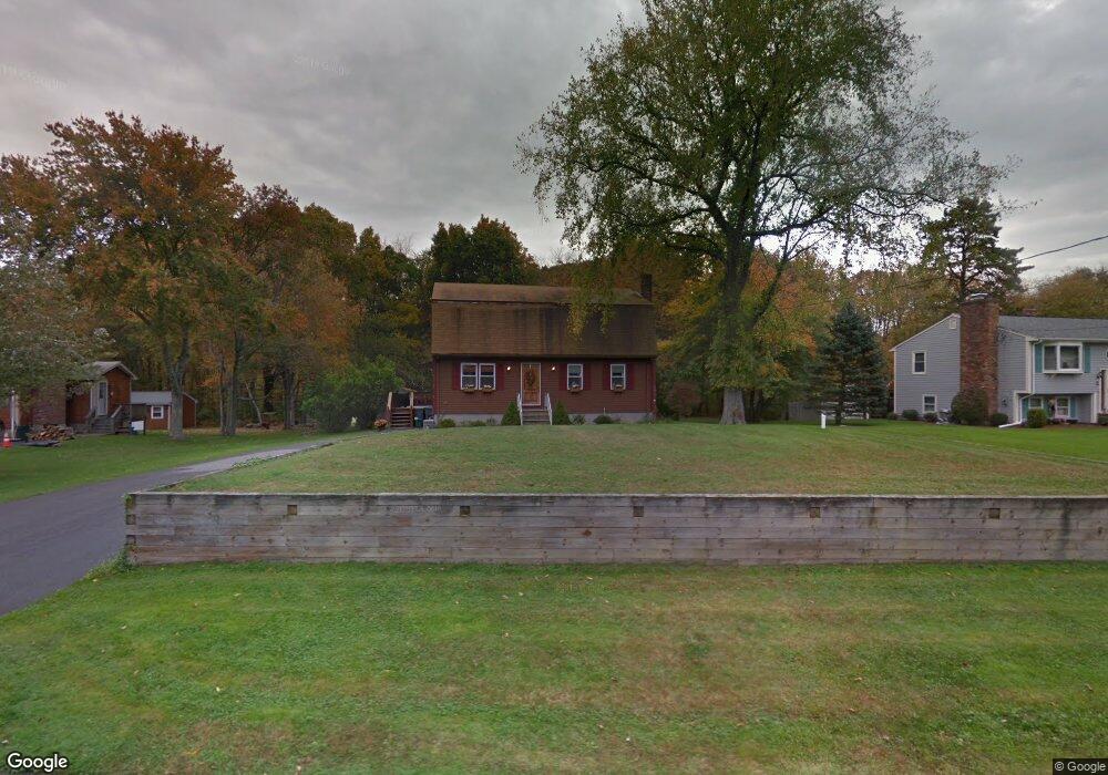 24 Evergreen Dr, Swansea, MA 02777 - photo 1