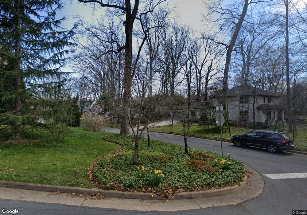 1617 Forest Ln, McLean, VA 22101 - photo 1