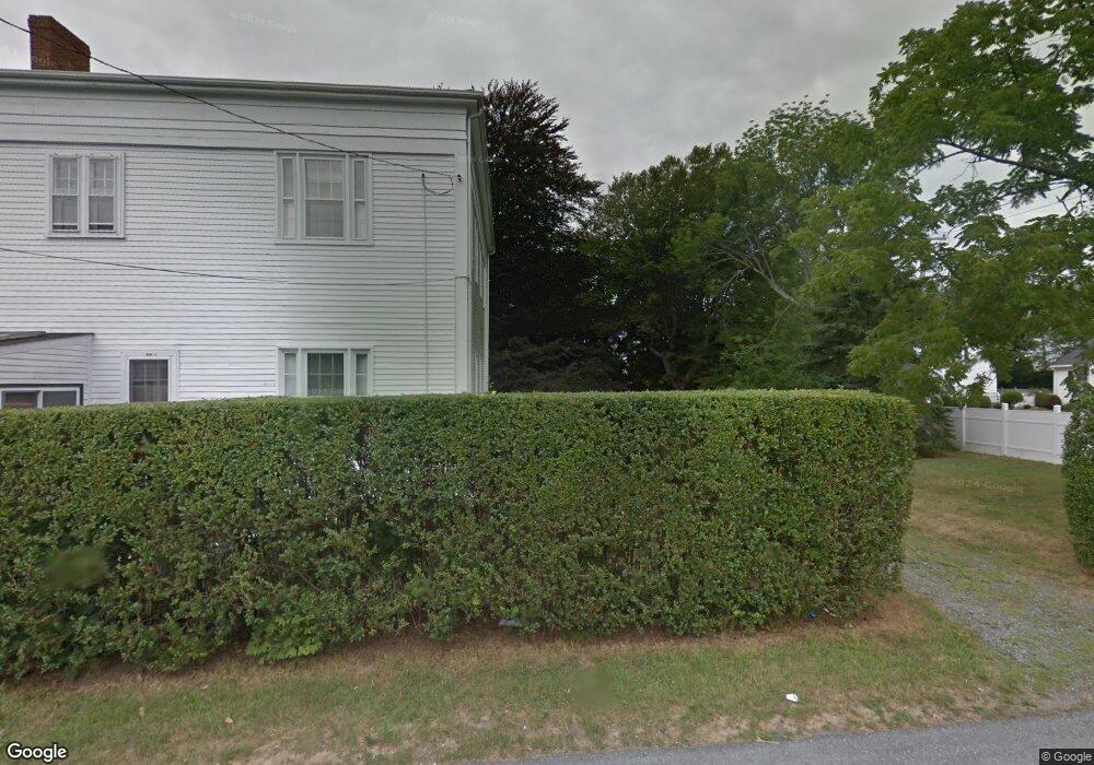 21 Freeborn St, Middletown, RI 02842 - photo 1