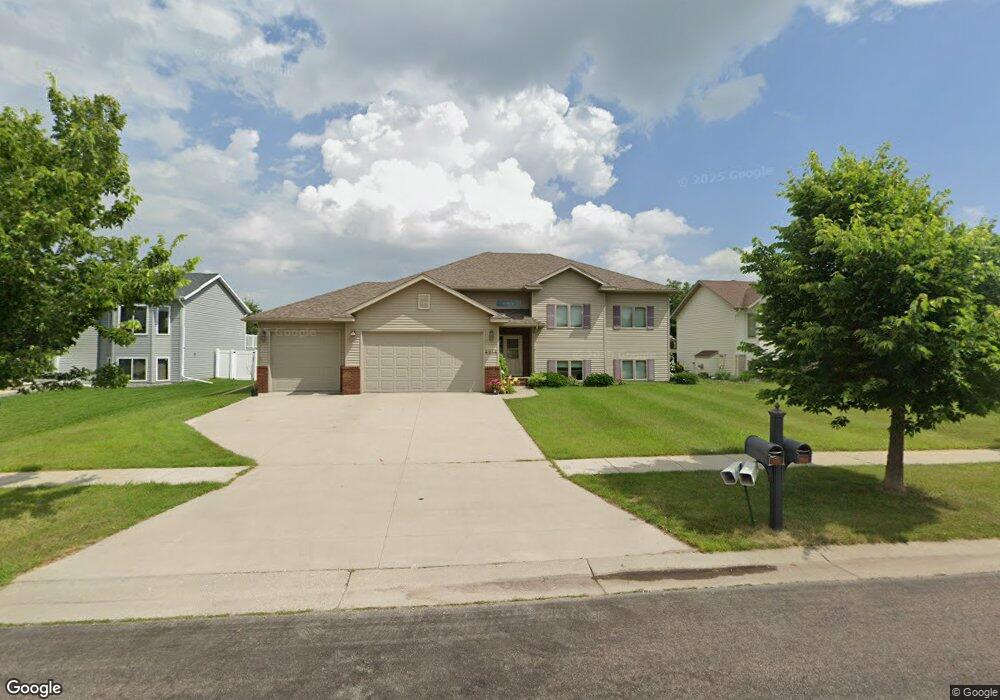 4244 54th St S, Fargo, ND 58104 - photo 1