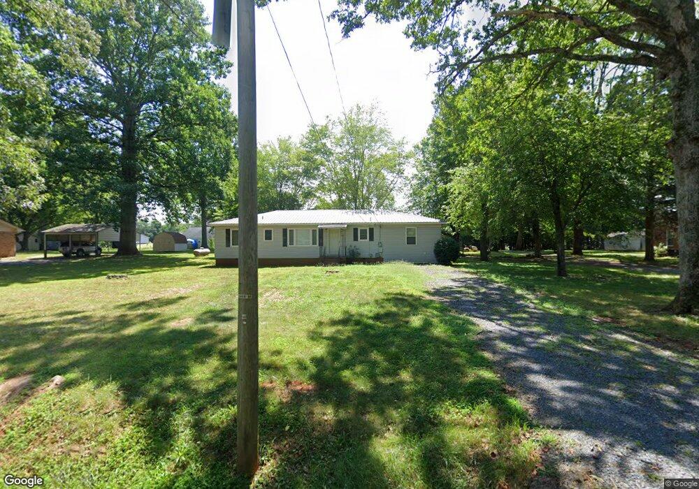 2065 Brooklyn Ave, Ramseur, NC 27316 - photo 1