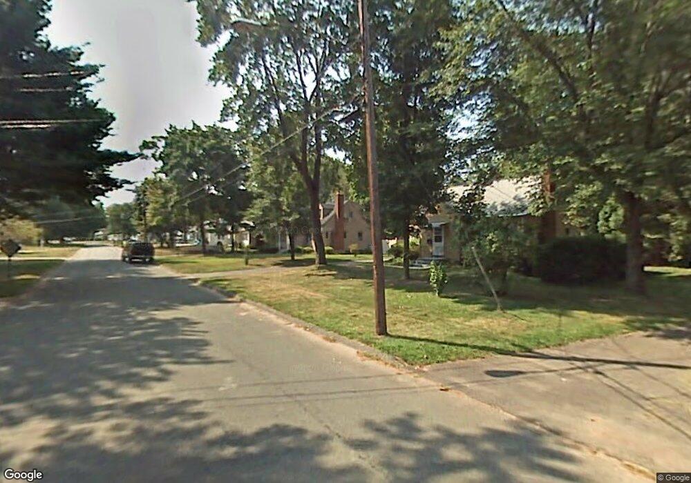 39 Circle Dr, Windsor Locks, CT 06096 - photo 1