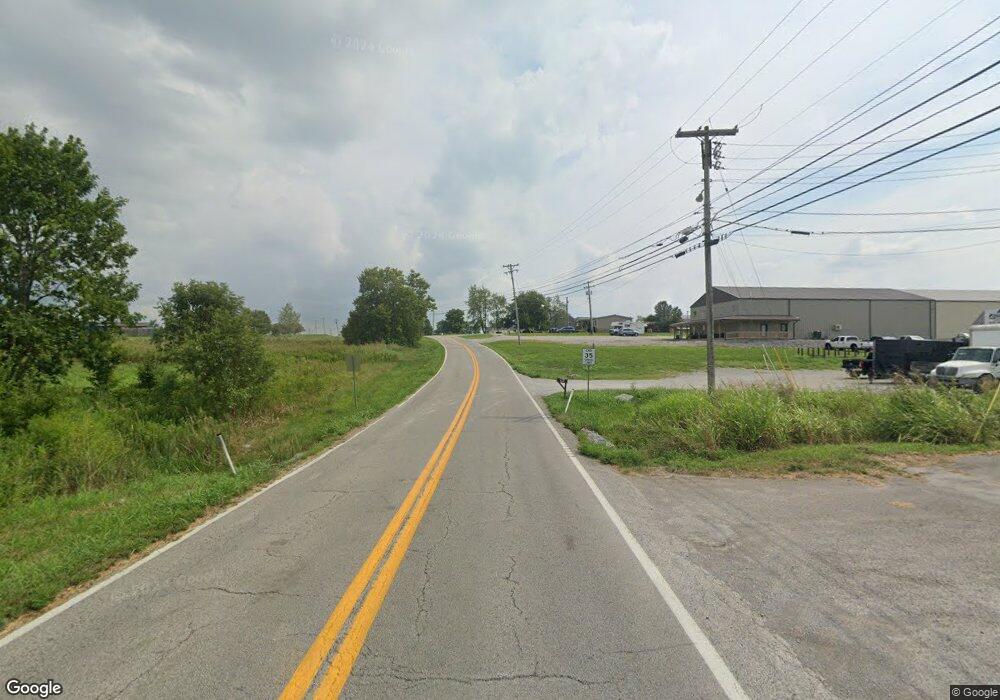 488 Danville St, Harrodsburg, KY 40330 - photo 1