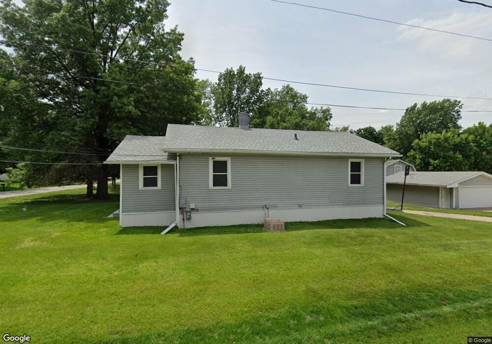 4380 NE 8th St, Des Moines, IA 50313 - photo 1