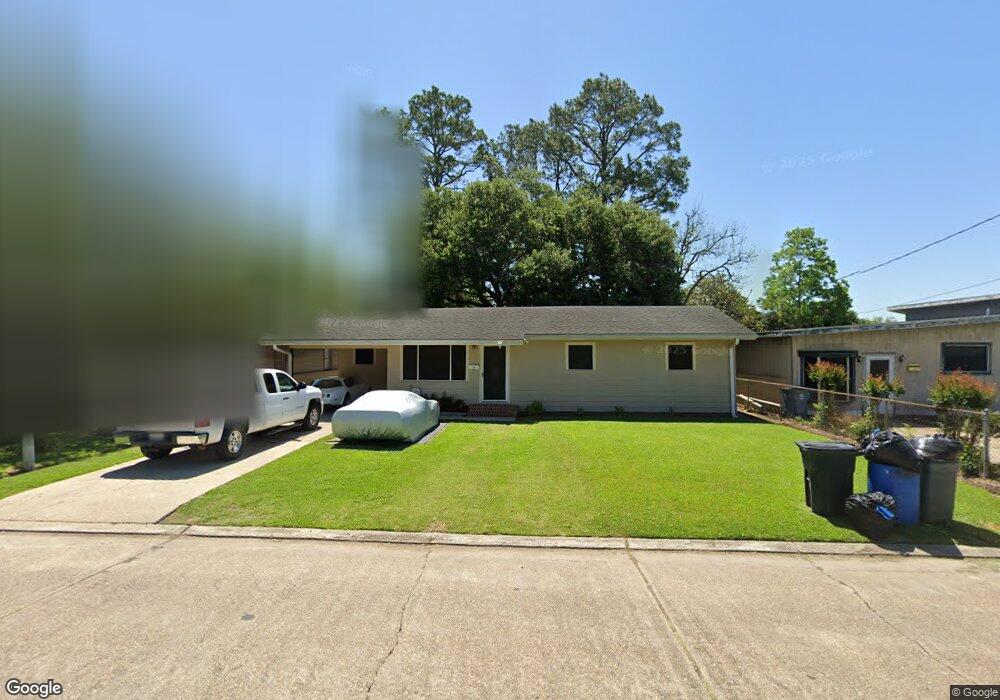 1823 Julia St, New Iberia, LA 70560 - photo 1