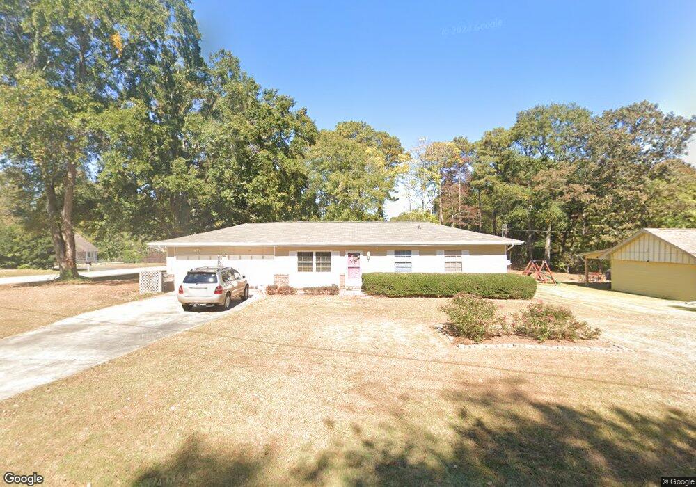 716 Robin Dr SE, Conyers, GA 30094 - photo 1