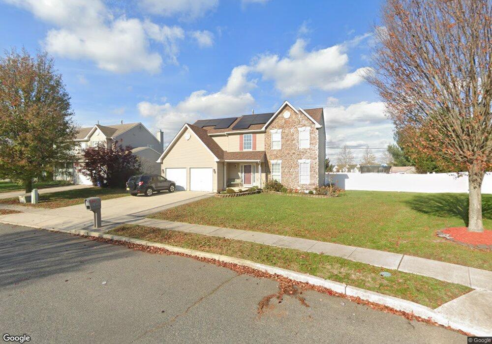 525 Coleman Dr, Clayton, NJ 08312 - photo 1