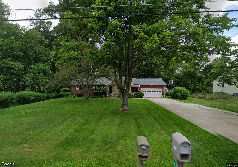 5816 Farview Dr, New Franklin, OH 44216 - photo 1