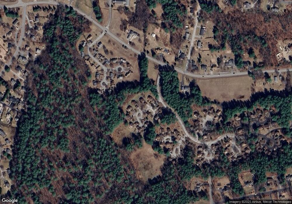 2 Cardinal Ct, MerriMacK, NH 03054 - photo 1