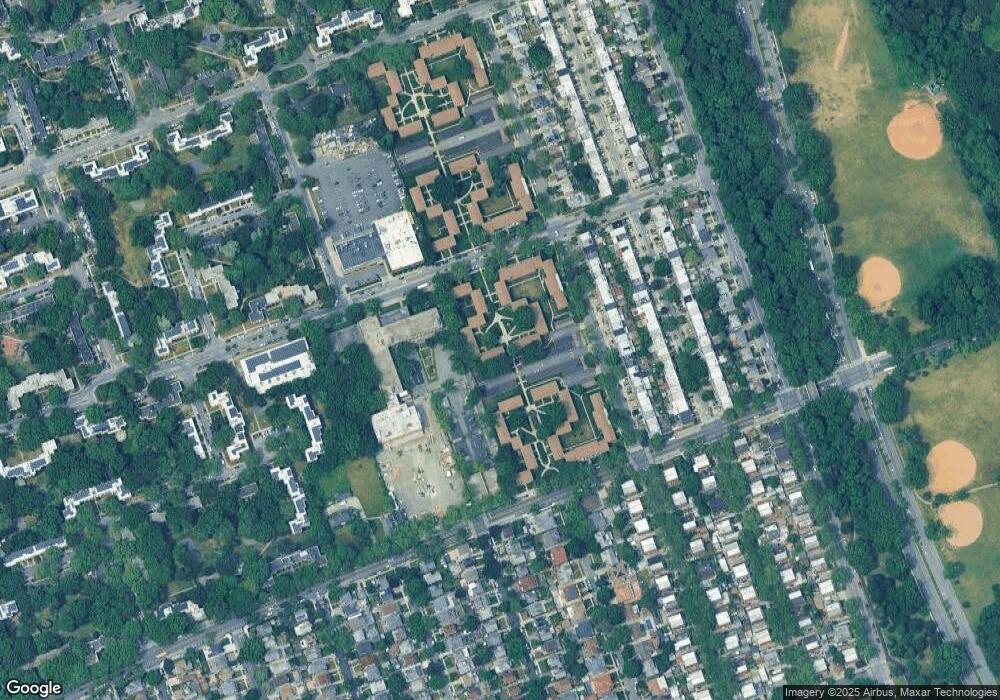 19640 69th Ave unit 1Fl, Fresh Meadows, NY 11365 - photo 1