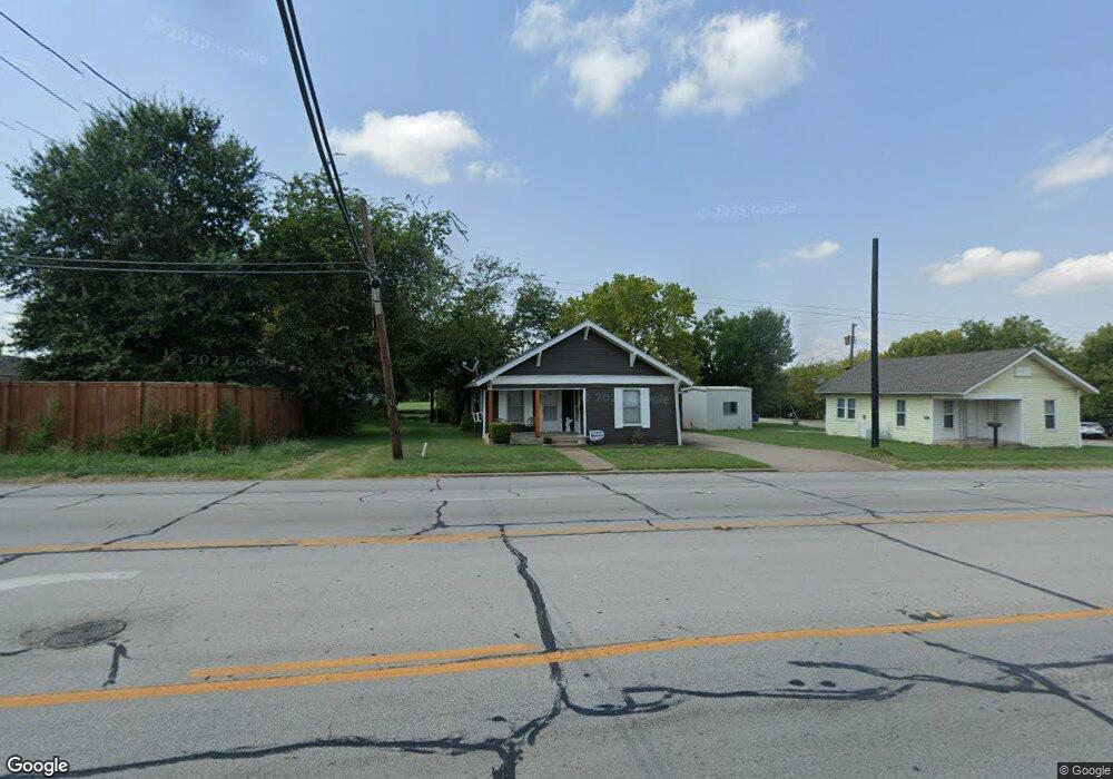 407 N Kaufman St, Ennis, TX 75119 - photo 1