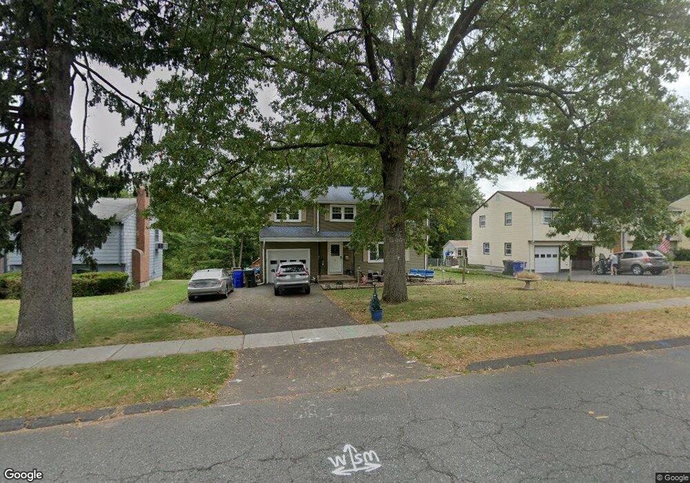 24 Overbrook Rd, West Hartford, CT 06107 - photo 1