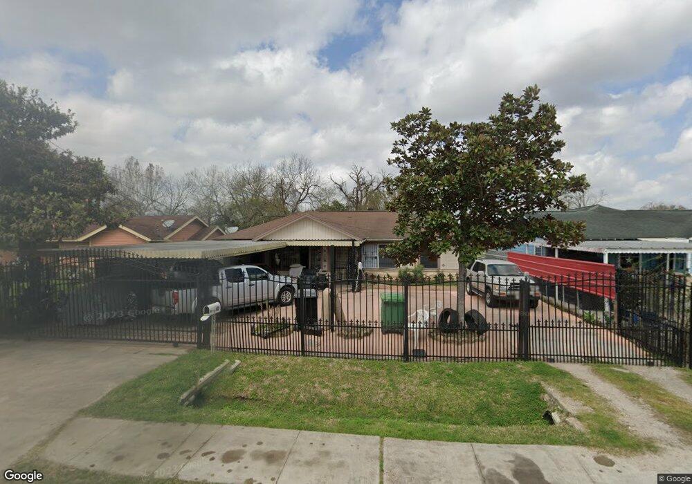 203 De Boll St, Houston, TX 77022 - photo 1