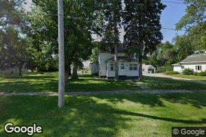 519 3rd Ave E, Bristol, SD 57219