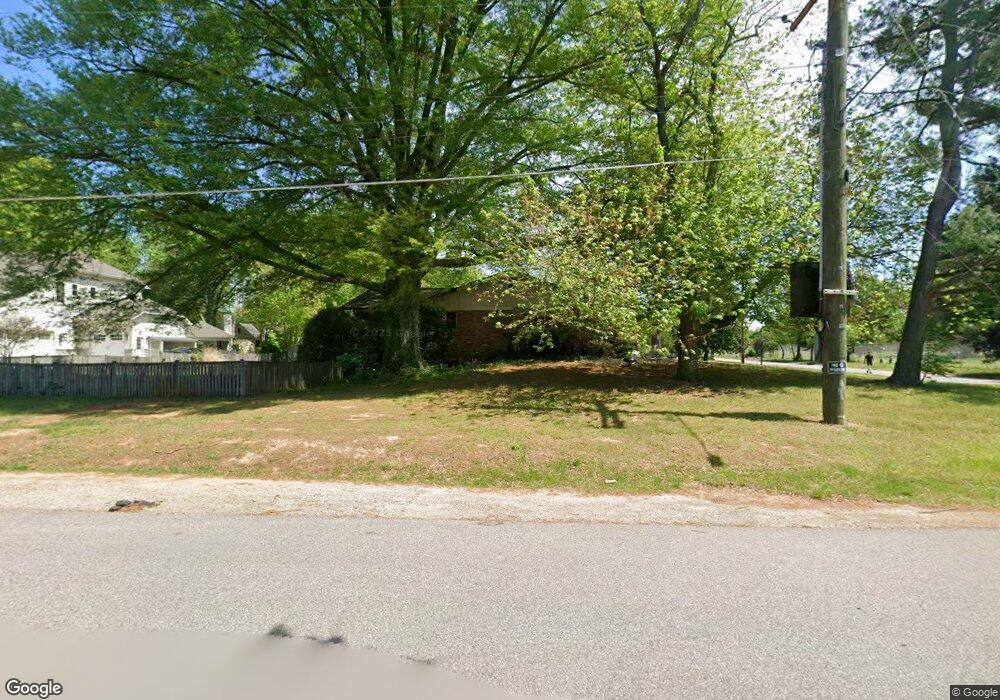 8927 Fort Hunt Rd, Alexandria, VA 22308 - photo 1