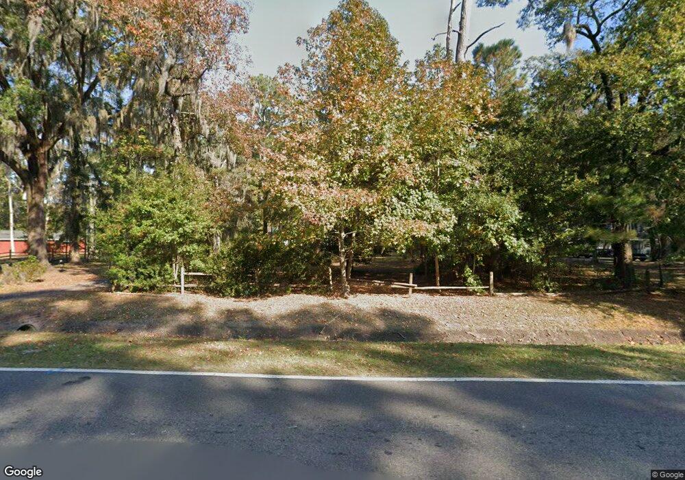 708 Penn Waller Rd, Savannah, GA 31410 - photo 1