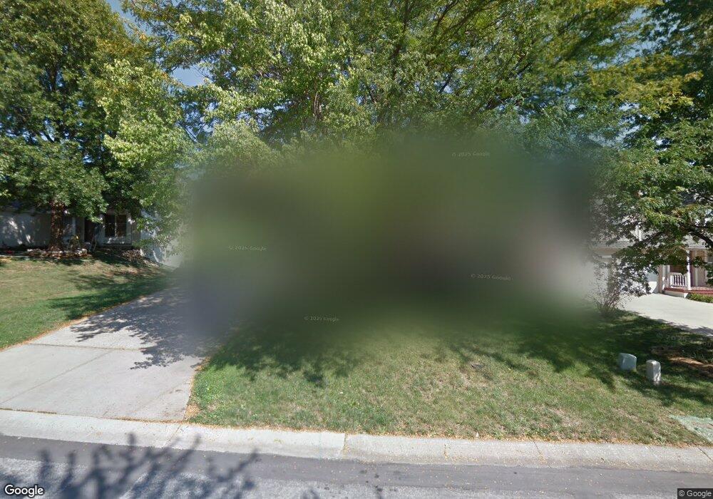 8207 Lichtenauer Dr, Lenexa, KS 66219 - photo 1