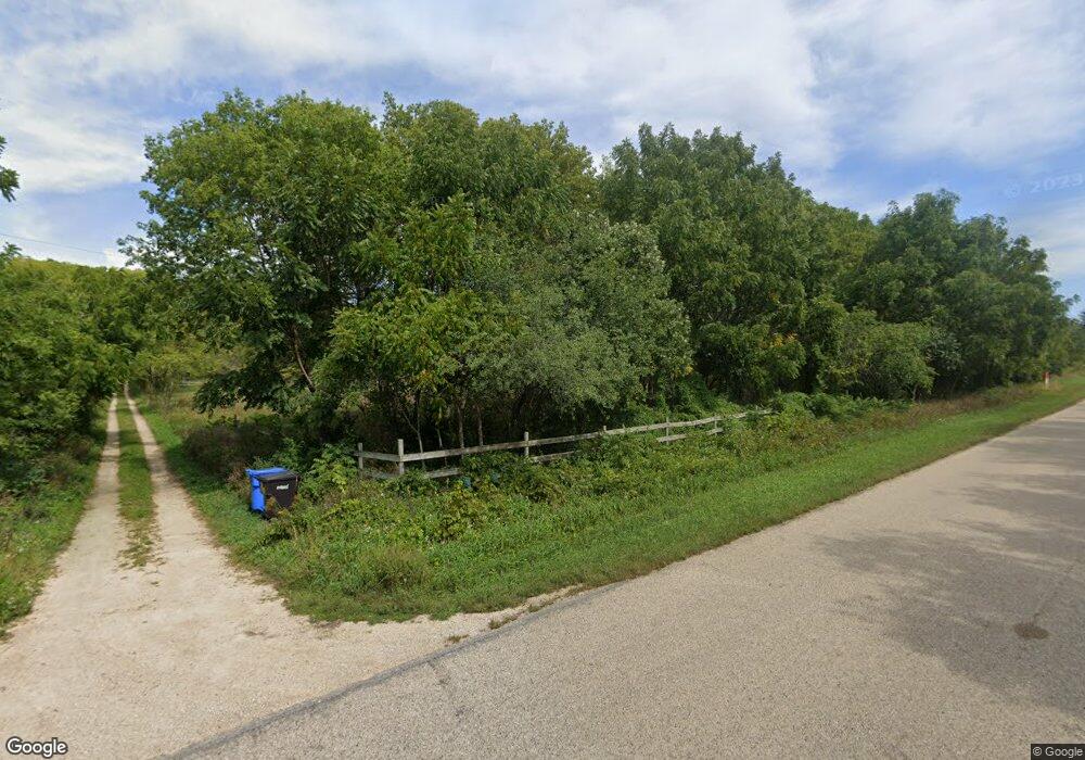 5708 Bellbrook Rd, Brooklyn, WI 53521 - photo 1