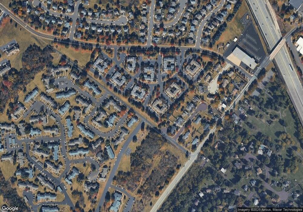 111 Richmond Ct, Harleysville, PA 19438 - photo 1