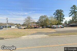 209 N River St, Claxton, GA 30417