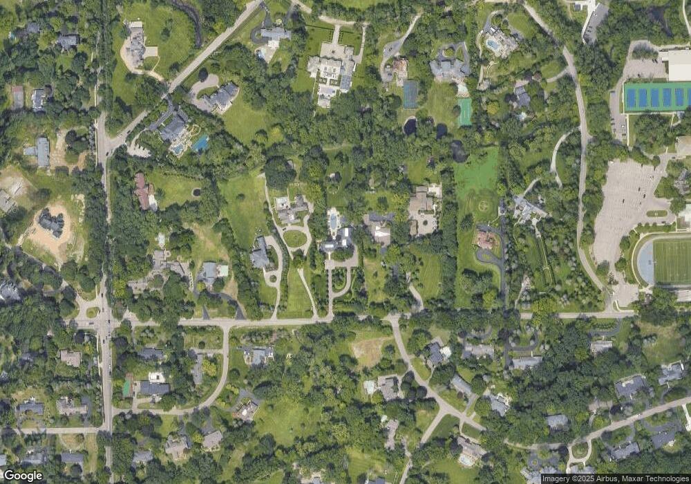 710 Lone Pine Rd, Bloomfield Hills, MI 48304 - photo 1