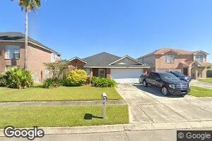 33 Larkspur Ln, Westwego, LA 70094