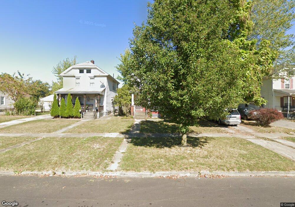 2521 E 30th St, Lorain, OH 44055 - photo 1