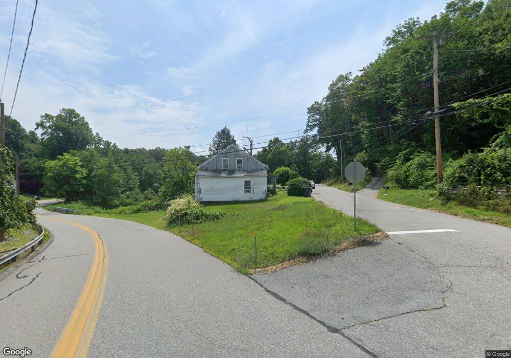 501 Valley Rd unit 501, Killingly, CT 06241 - photo 1