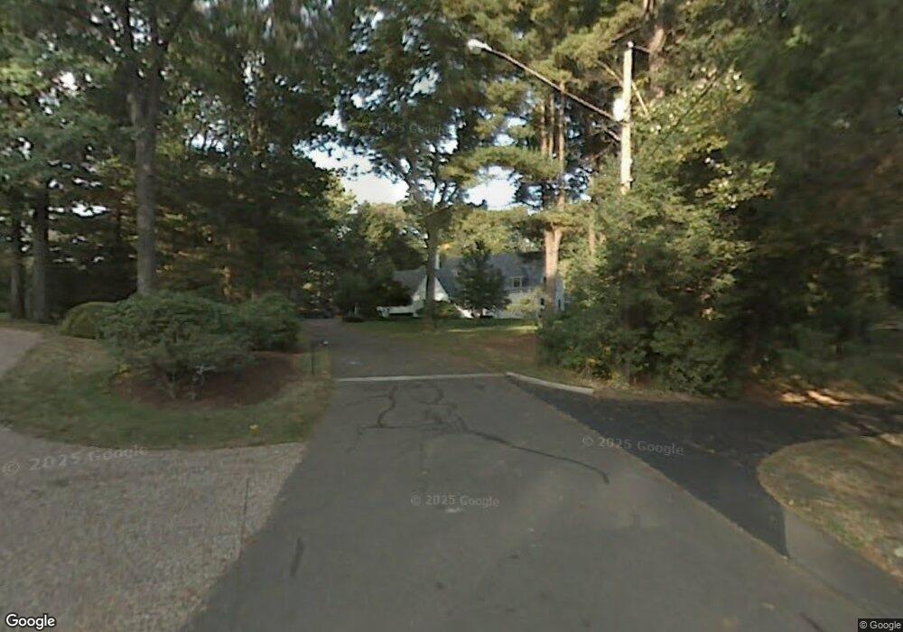 15 Thicket Ln, West Hartford, CT 06107 - photo 1