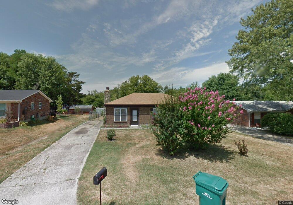 7730 Dominique Dr, Louisville, KY 40228 - photo 1