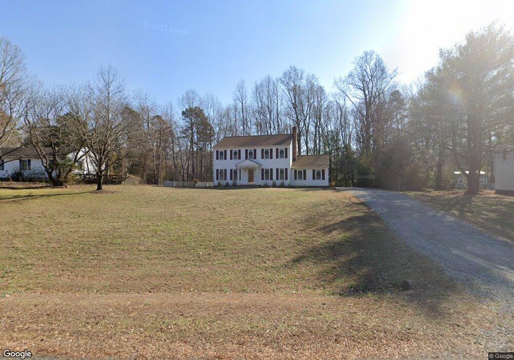 6019 Pontefract Dr, New Kent, VA 23124 - photo 1