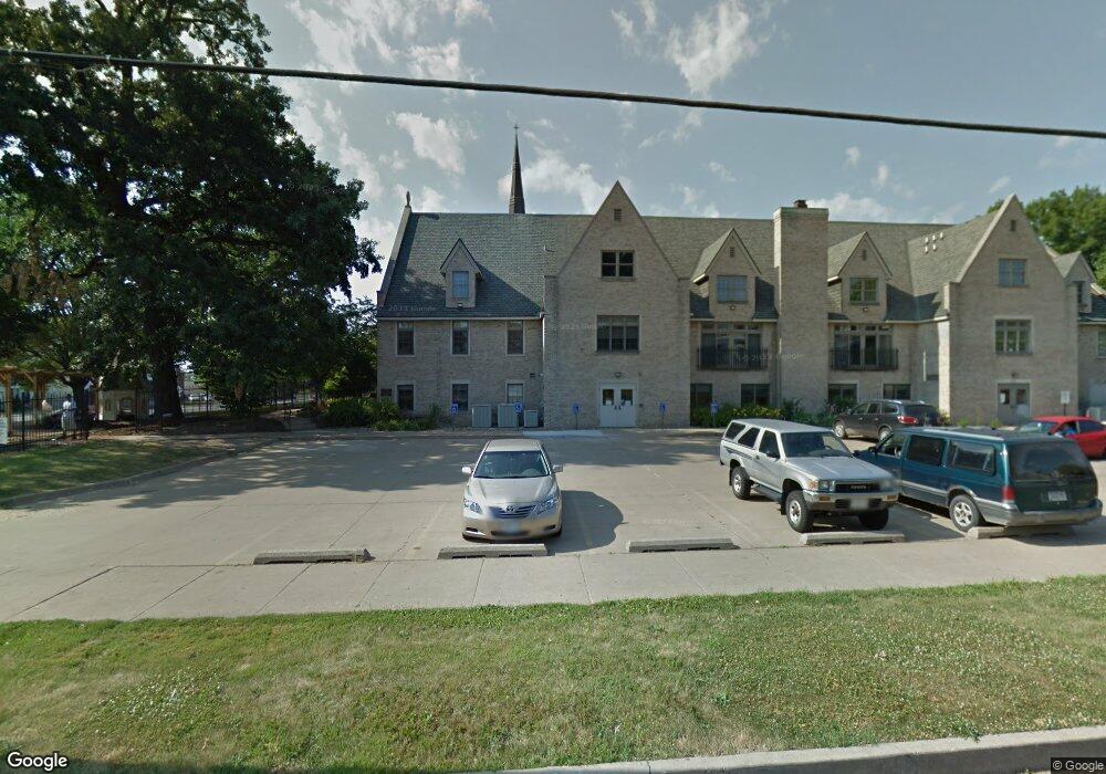121 W 12th St, Davenport, IA 52803 - photo 1