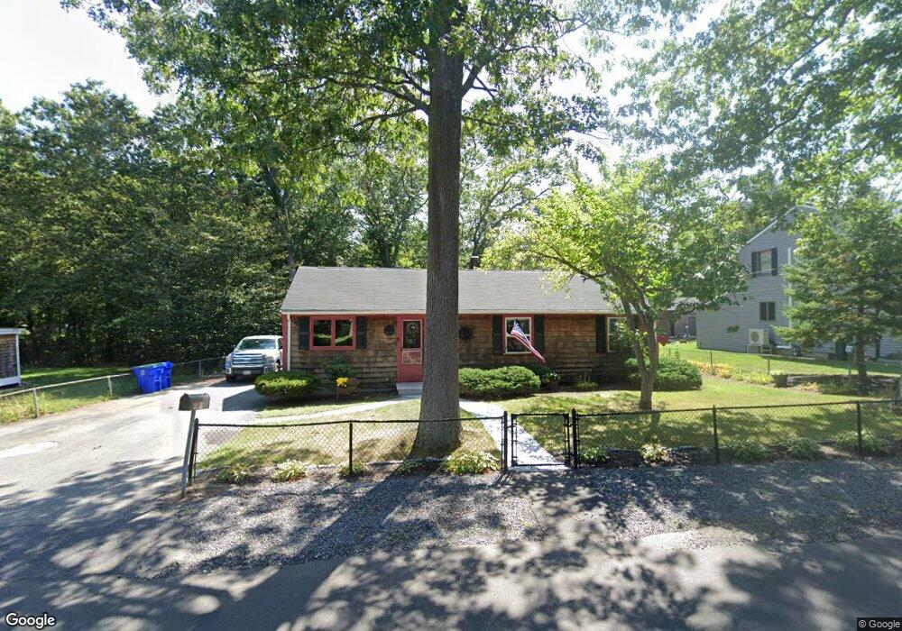 469 Forest St, Rockland, MA 02370 - photo 1