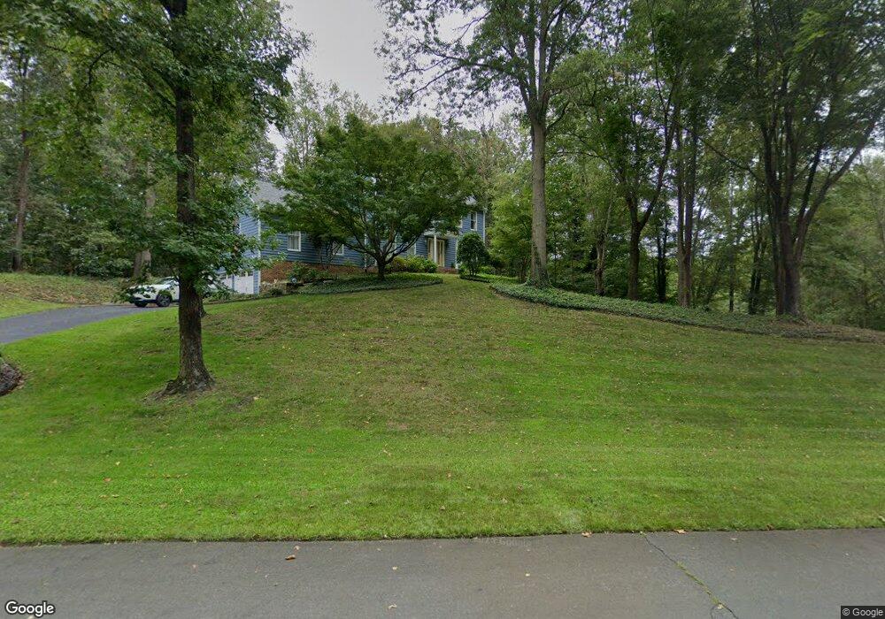 2031 Huntcliff Dr, Gambrills, MD 21054 - photo 1