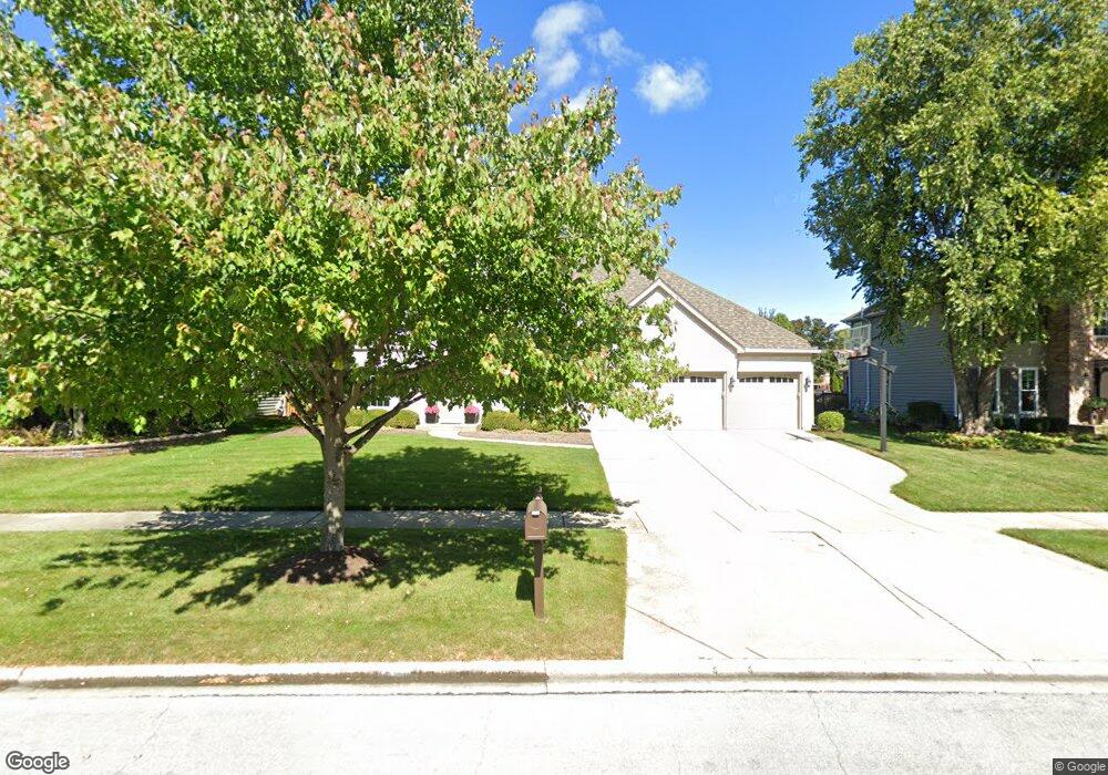 1239 Cromwell Ln, Naperville, IL 60564 - photo 1