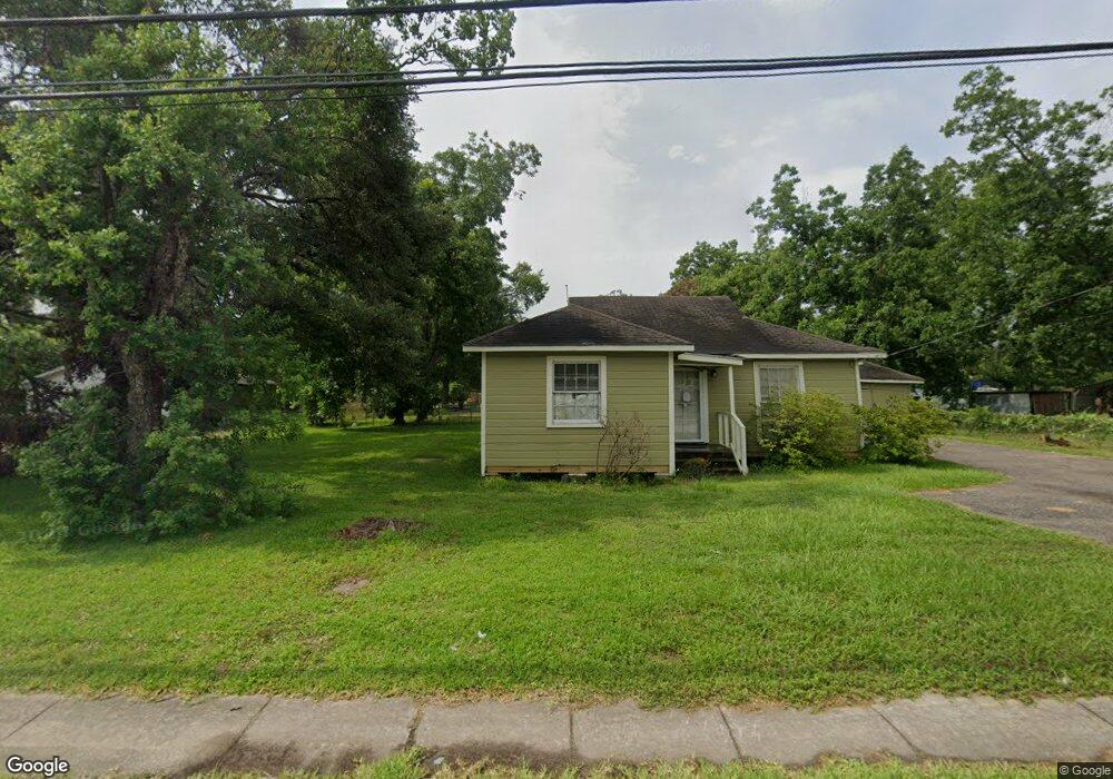 7426 Ley Rd, Houston, TX 77028 - photo 1